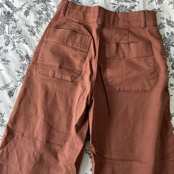 Everlane Straight Leg Pant - Picture 3 of 5